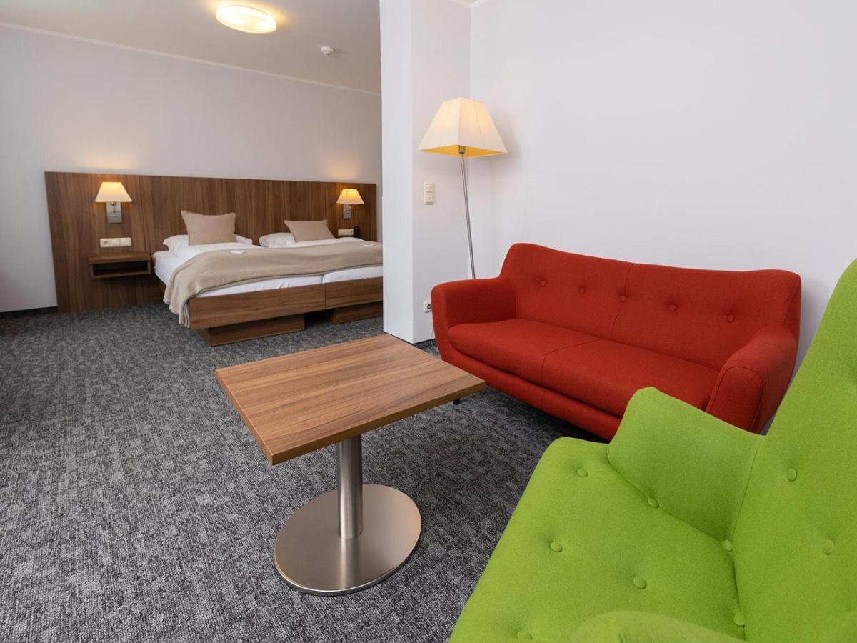 Seehotel Im Weyer グムンデン エクステリア 写真