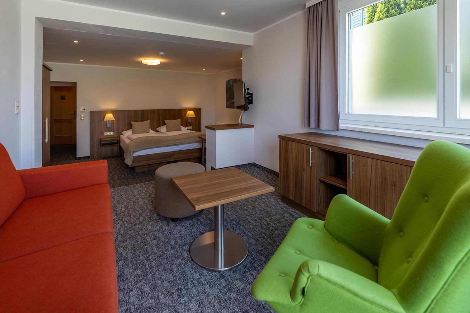 Seehotel Im Weyer グムンデン エクステリア 写真