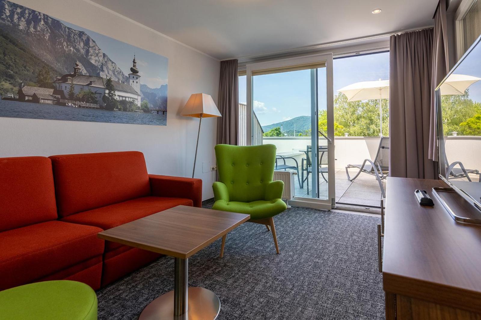 Seehotel Im Weyer グムンデン エクステリア 写真