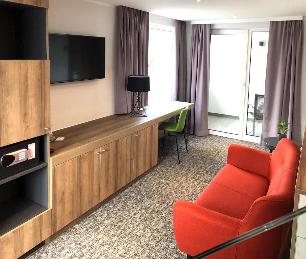 Seehotel Im Weyer グムンデン エクステリア 写真